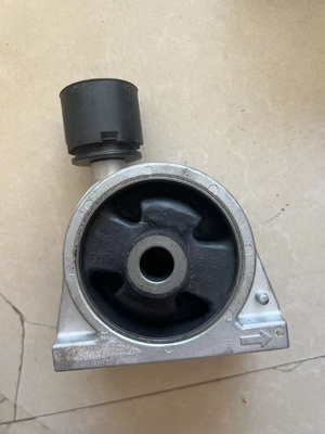 Black Geely Engine Claw Pad for Gearbox and Engine Fixing Rubber Sleeve