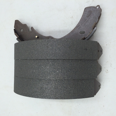 Highly Recommended Carbon Ceramic Rear Brake Pads for Auto Repair and Replacement