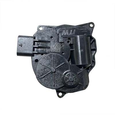 Car Engine Parts Thermostat for Great Wall Fengjun 7 H6 F5 F7 First Love Big Dog VV5 VV6 VV7