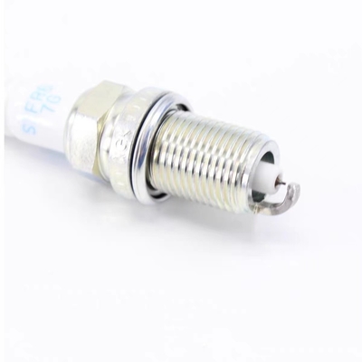 Standard OEM Great Wall Haval H6 H8 H9 F7 VV5 VV6 Spark Plug Ideal for Replace/Repair