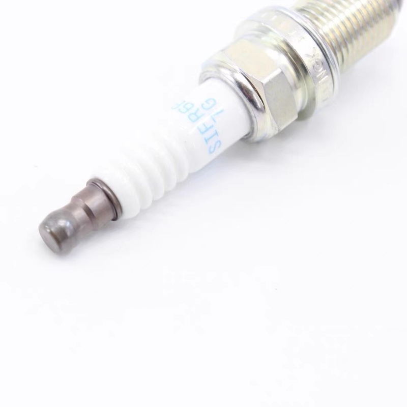 Standard OEM Great Wall Haval H6 H8 H9 F7 VV5 VV6 Spark Plug Ideal for Replace/Repair